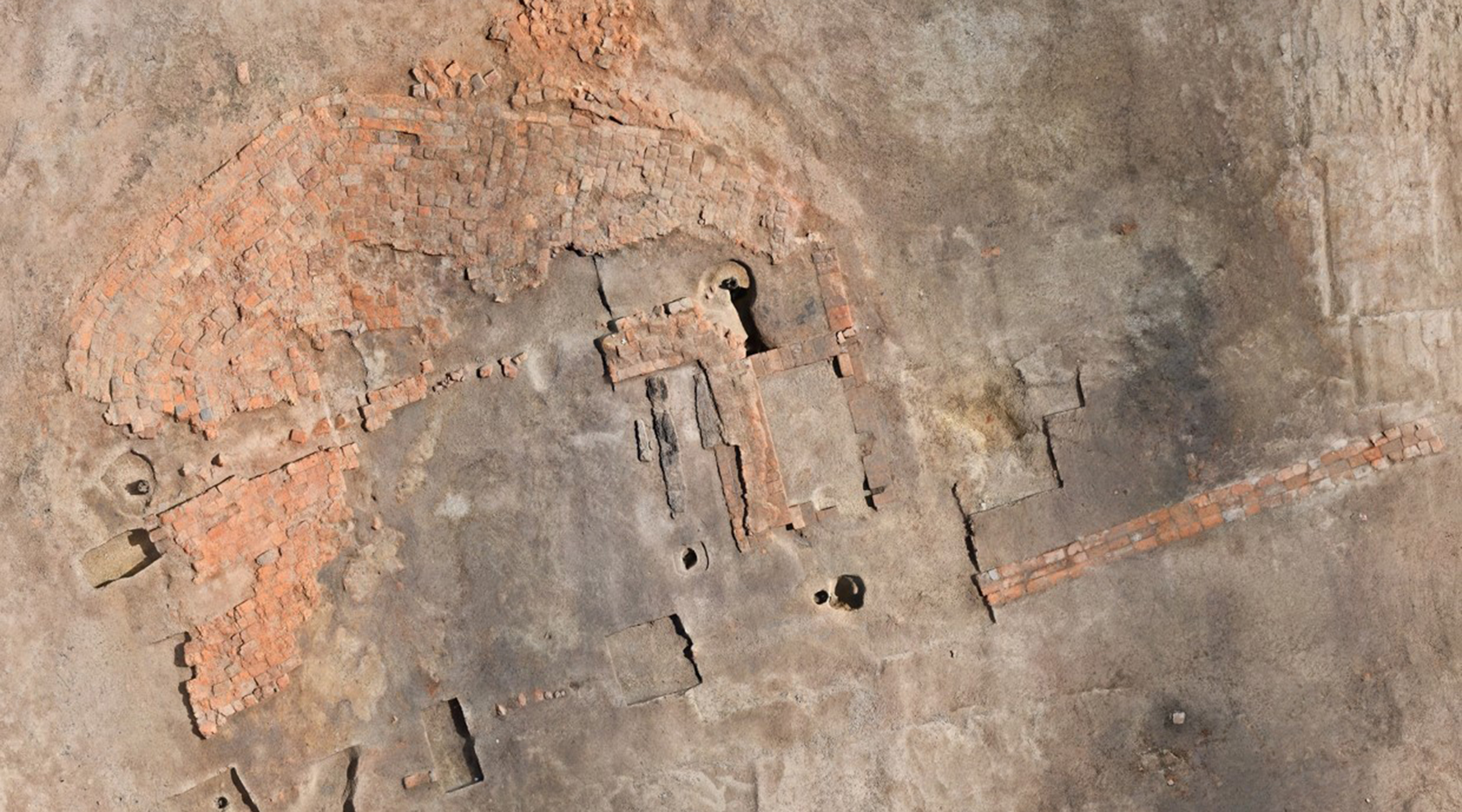 Aerial view of archaeology at Schofields - Guy Hazell