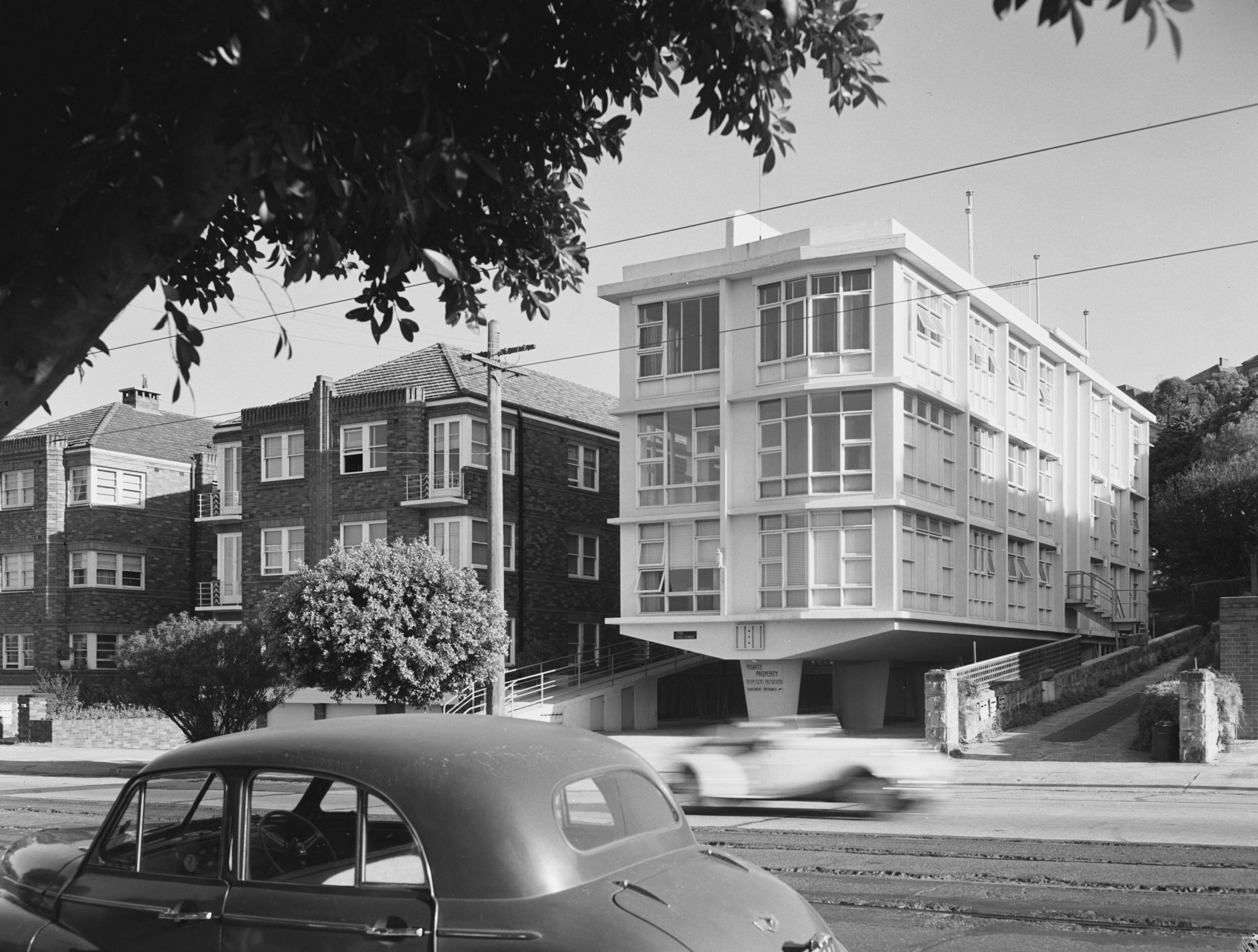 View of The ups and downs of historic apartment buildings - GML